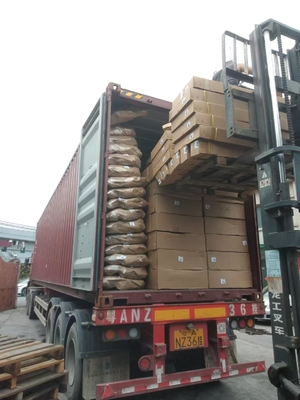 Dongsui Fabriek Klassieke Sterke Noord-Amerikaanse Fabriek Originele Prijs Nieuwe Stijl Semi Truck Bumper Hertenbeschermers Voor Freightliner Cascadia Volvo International Prostar Kenworth Peterbilt Mack Pinnacle