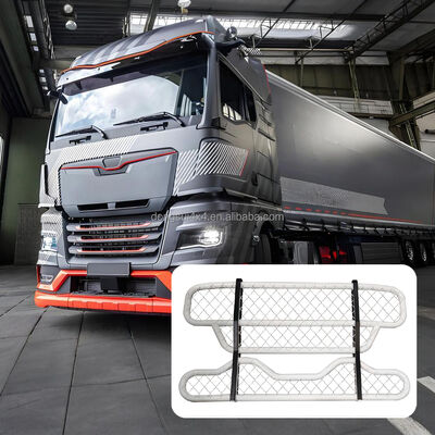 Drielaagige vierkant buis 304 roestvrij staal Truck Deer Guard Front Bumper Aanpasbaar voor grote vrachtwagens