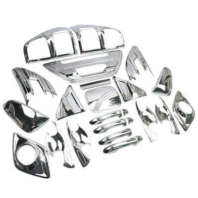 De Uitrustingsstrook van Chrome van de Eco Vriendschappelijke Plastic Auto en Zwarte Kleur voor Hilux Revo 2015+