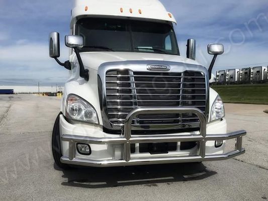 Fabriek die Op zwaar werk berekende Semi de Hertenwacht van de Vrachtwagen304ss Bumper voor voor  VNL 2004-2017 Freightliner Cascadia Internat verkopen