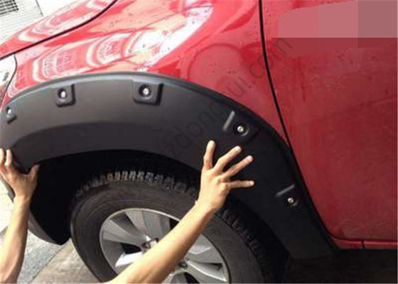 100% de geteste ABS Plastic Gloed van het Vrachtwagenstootkussen Geschikt voor Toyota Hilux Revo