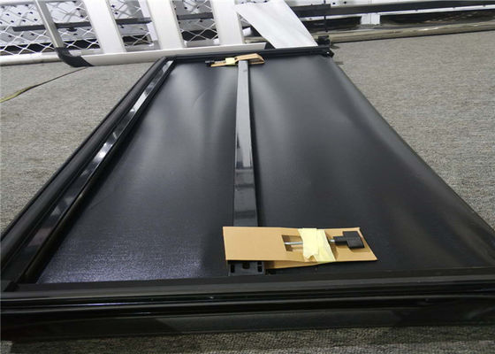 Zachte Trifold Tonneau het Beddekking van pvc 12 Maanden Garantie voor Toyota Hulix Revo
