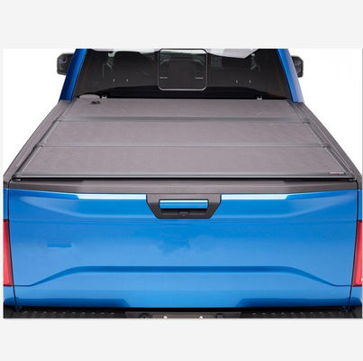 OEM van fabrikantenWholesale Dekking van het de Vrachtwagenbed van Trifold van het Honingraataluminium de Harde voor Toyota Hilux Dmax F150