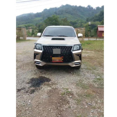 OEM Fabrikant Wholesale Auto Car Front Bumper Grille For Toyota Hilux Rocco Update Lexus