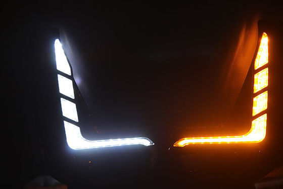 De fabriekslevering neemt het Licht van de de Autodag van de Vrachtwagenkoplamp voor Toyota Hulix Revo 2022 2021 op