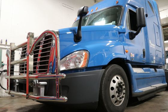 Factory Outlet 304 roestvrijstalen bumper hertenbeschermer voor internationale Prostar Freightliner Cascadia
